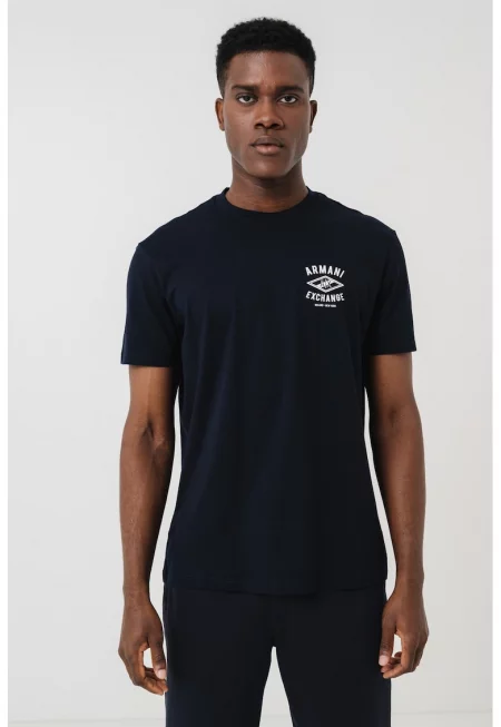 Тениска с овално деколте и лого