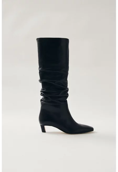 Високи ботуши от кожа с квадртен ток - Черен