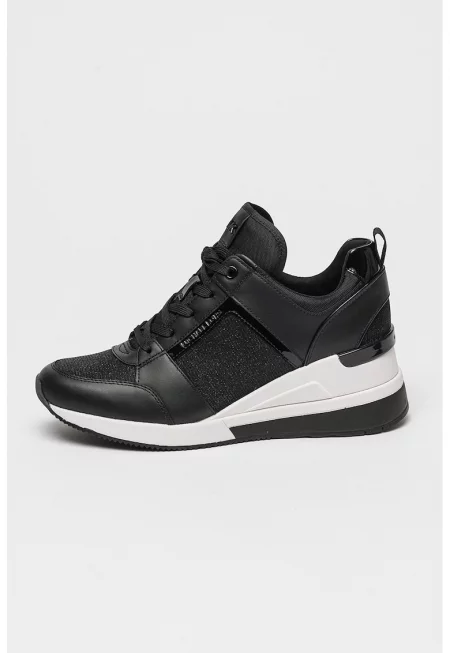 Бляскави спортни обувки Georgie със скосена подметка - Черен