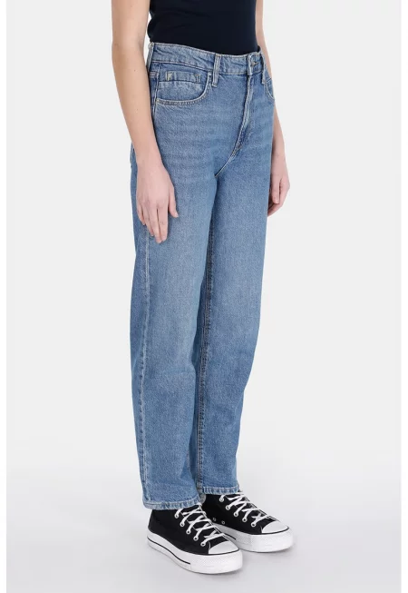 Дънки стил Mom Fit