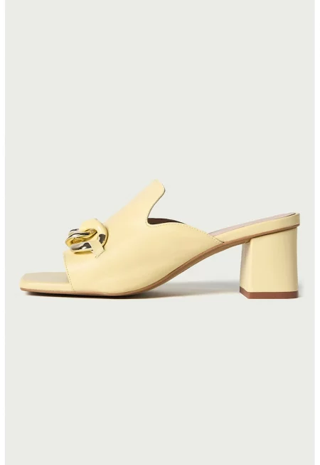 Кожени сандали без закопчаване - Бледожълт