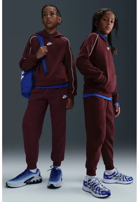 Поларен спортен екип Club