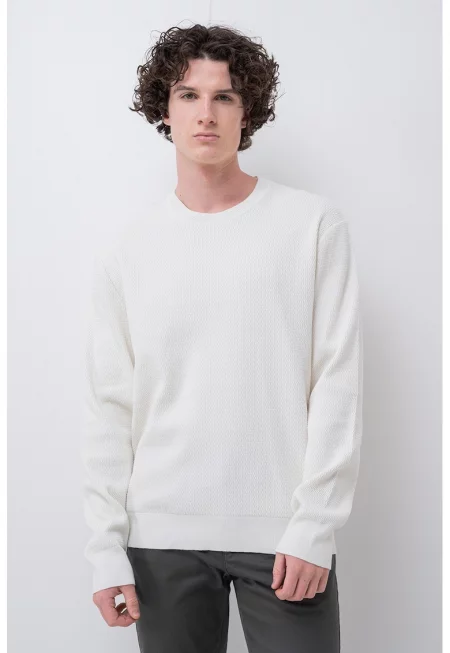 Поло с овално деколте