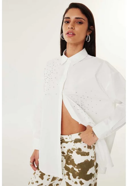 Риза с декоративни камъни - Бял