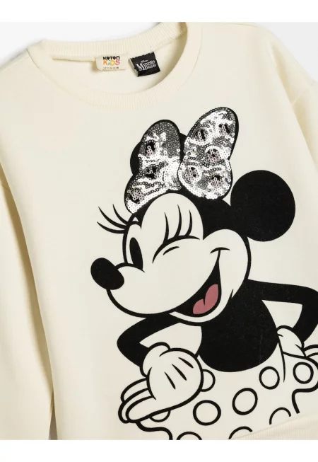 Суитшът Minnie Mouse с овално деколте
