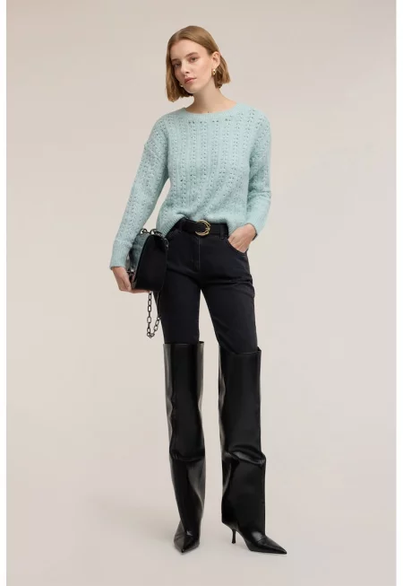 Свободен пуловер с паднали ръкави