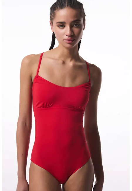 Цял бански с кръстосани елементи на гърба - Червен