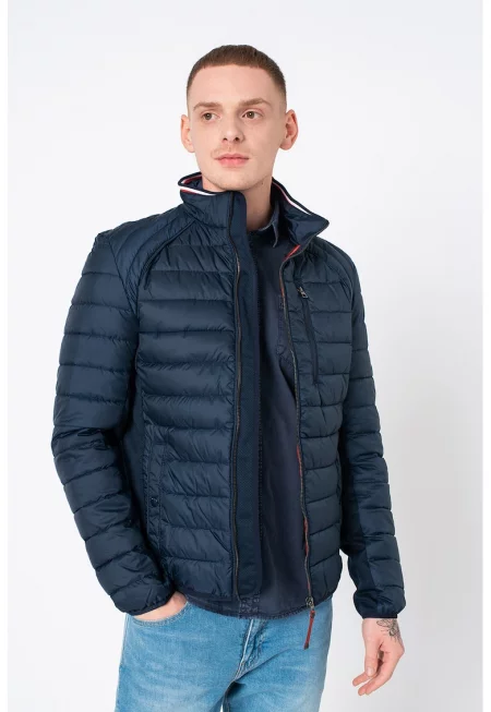 Зимно капитонирано яке