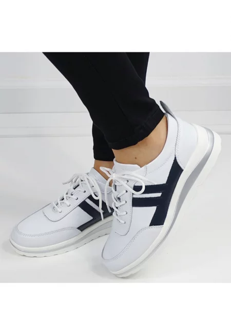 Бели и тъмно сини кецове от естествена кожа 5089 M2 16430