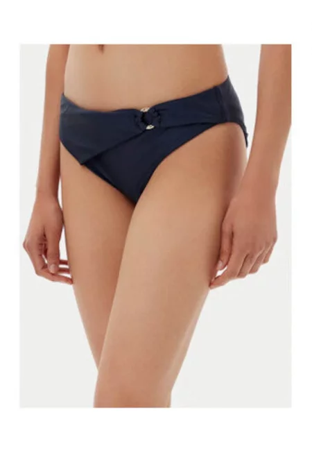 Долнище на бански