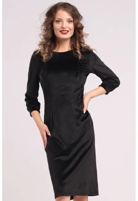 Едноцветна рокля с дълги ръкави