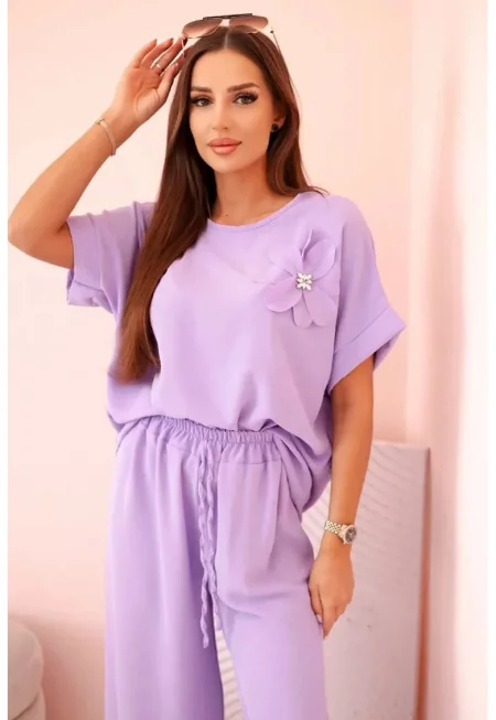 Комплект блуза с къс ръкав и флорален детайл и панталон - Един размер