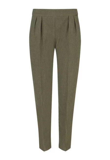 Панталони на карета и с вталена кройка