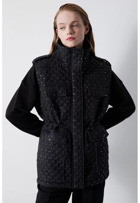 Подплатен елек с пайети