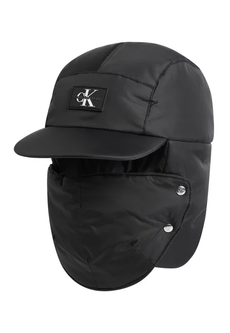 Подплатена шапка - Черен