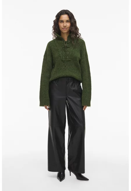 Широк панталон от еко кожа