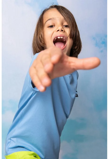 Тениска с джоб