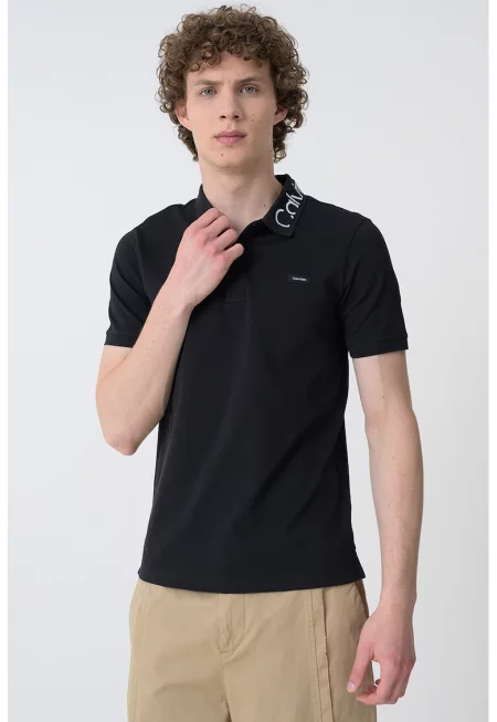 Тениска с органичен памук с яка и лого - Черен