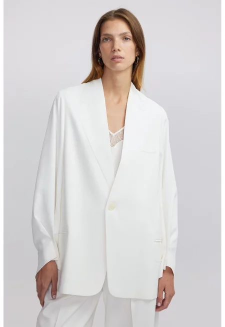 Уголемено сако без шарка - Бял