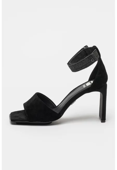 Велурени сандали Darcy с ток и детайли от деним - Черен
