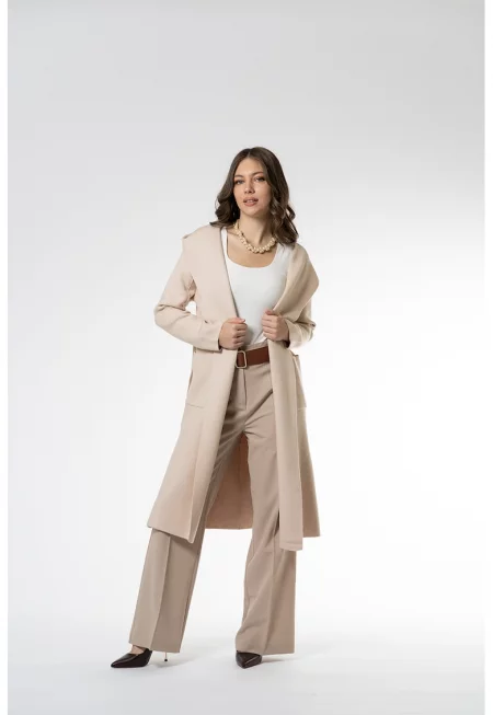 Дълга жилетка с качулка и колан - Бежов