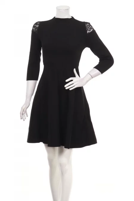Дрехи Ежедневна рокля VERO MODA