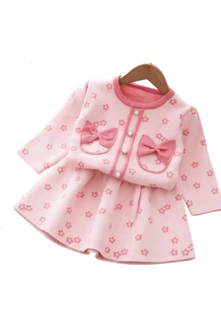 Розов плетен комплект за момичета Isabella