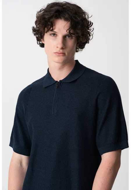 Тениска с яка с лиосел - Ултрамарин синьо