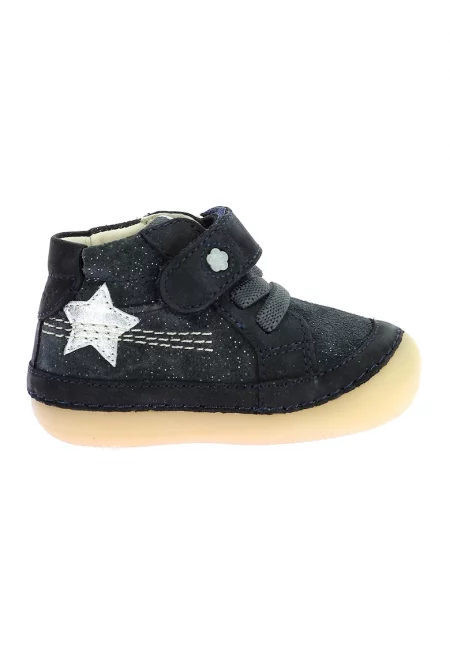 Велурени обувки с велкро