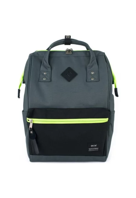 Водоустойчива раница с множество джобове и USB порт