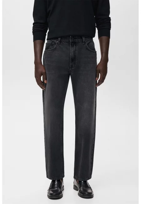 Дънки със стандартна кройка