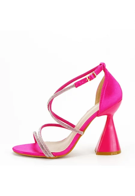 Елегантни сандали във цвят фуксия с коничен ток BD116 130 15017
