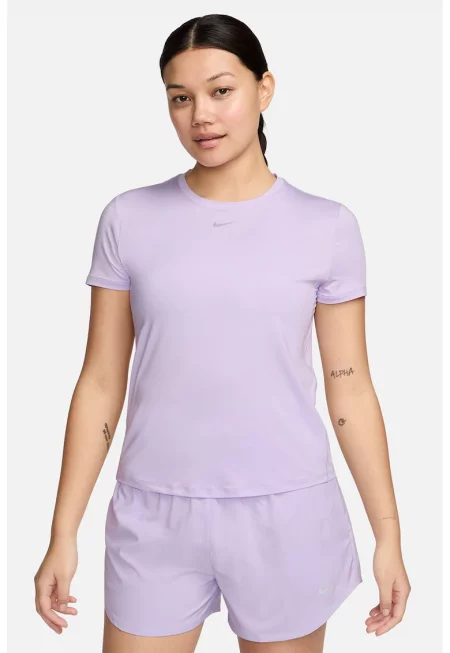 Фитнес тениска Classic с овално деколте