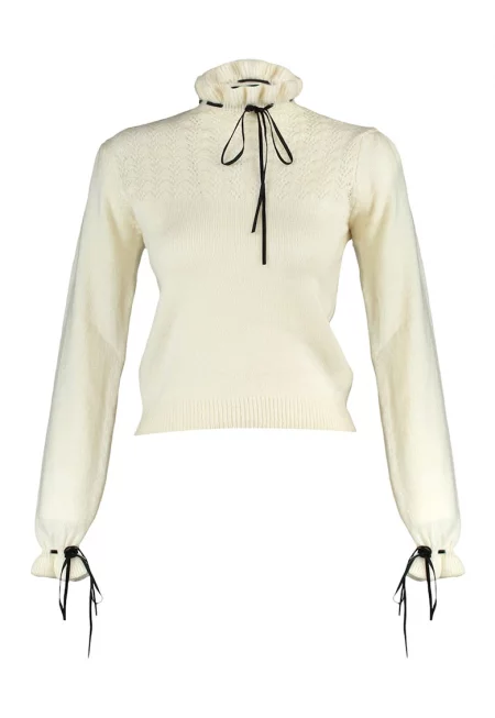 Пуловер с набирания