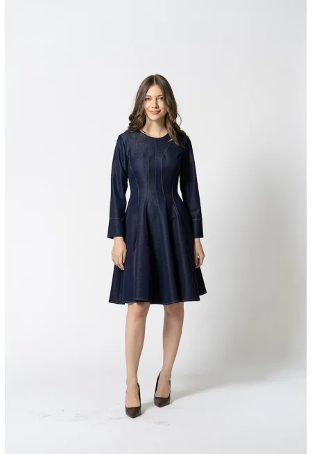 Разкроена миди рокля с 3/4 ръкави