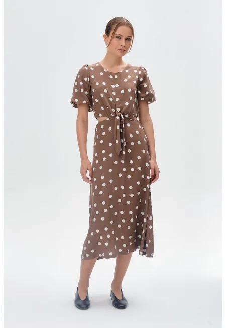 Рокля на точки