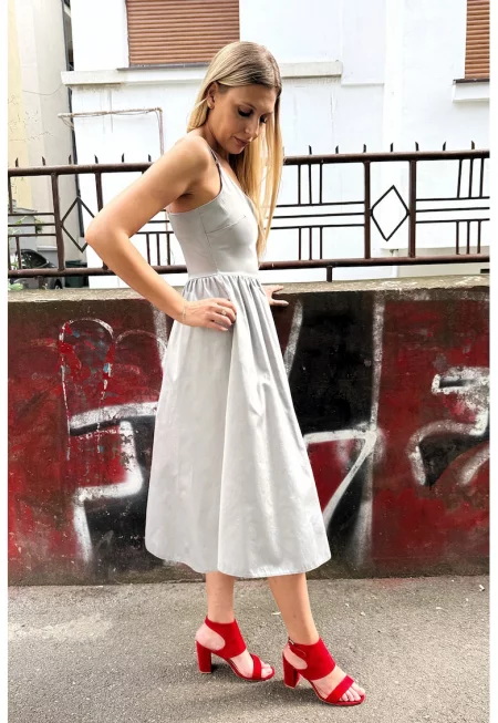 Рокля с джобове встрани - Светло сив