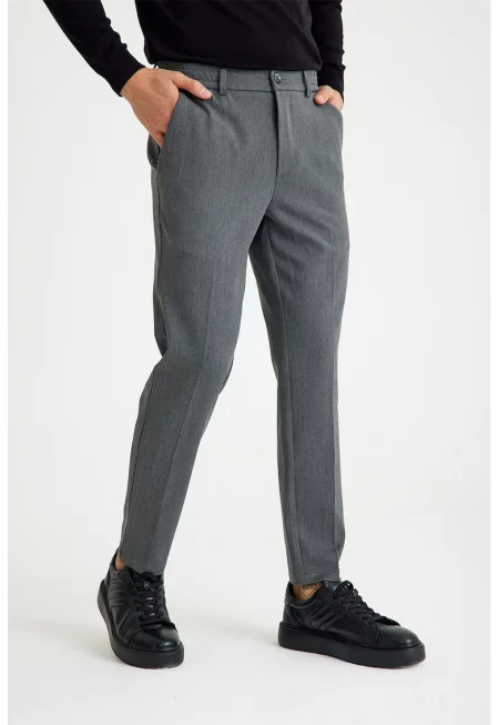 Скосен панталон с джобове