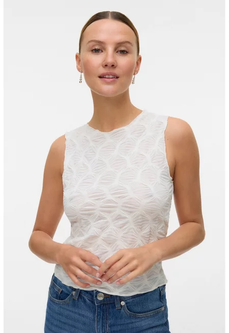 Слим топ с овално деколте