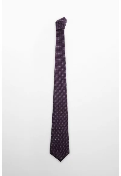 Вратовръзка с бродерии