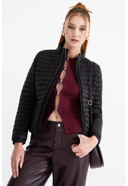 Зимно яке с пухена вата и олекотен дизайн