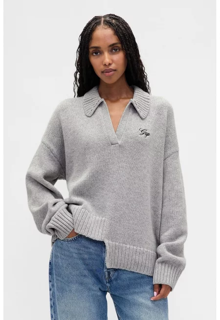 Свободен шпиц пуловер