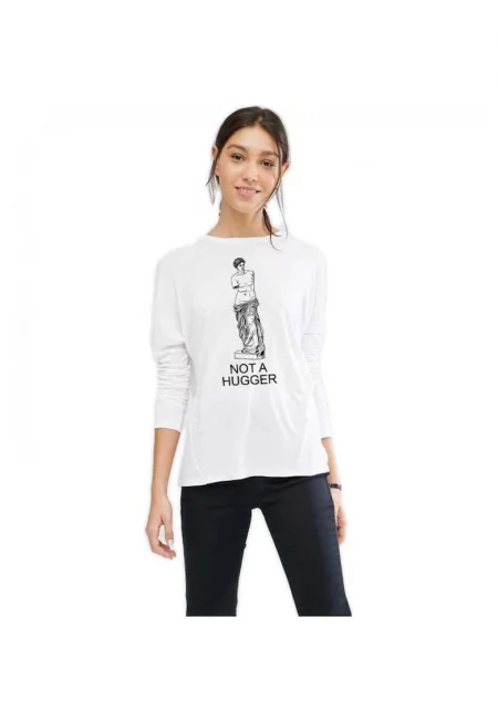 888113410-Бяла дамска блуза - Not a hugger