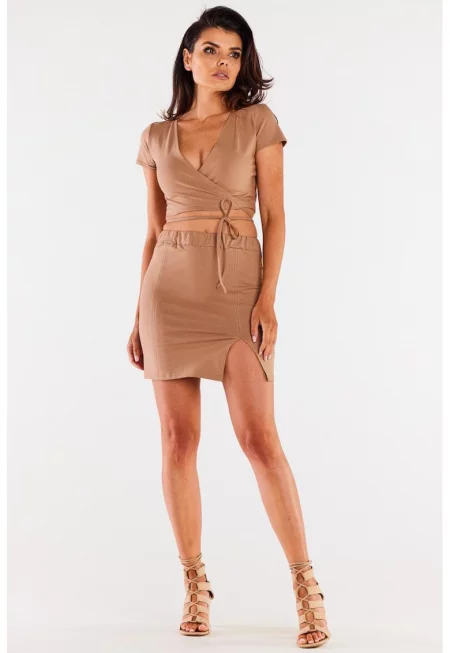 Къса пола с цепка