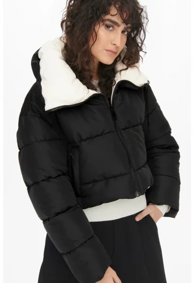 Късо капитонирано зимно яке Lizzy с цилиндрична яка