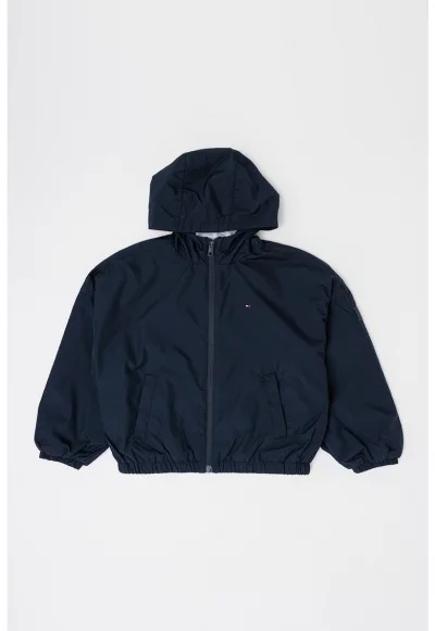 Олекотена ветровка