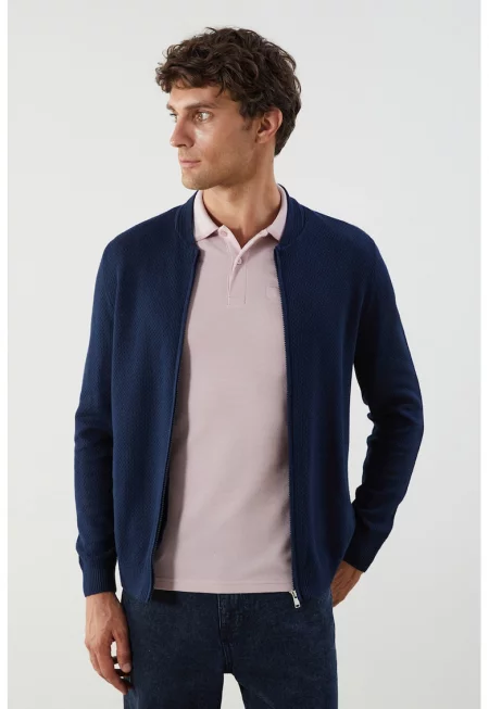 Памучна жилетка с цип