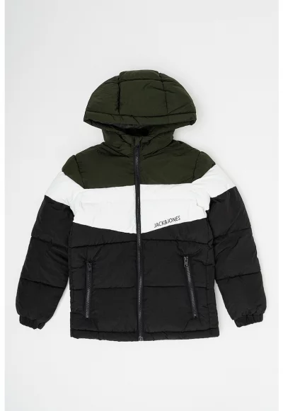 Подплатено зимно яке с качулка