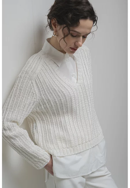 Пуловер с шпиц - Бял