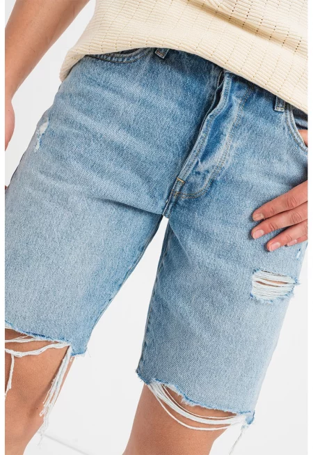 Шорти от деним с протрити зони - Пастелносин